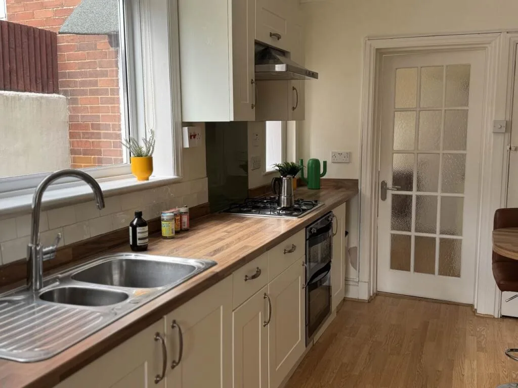 4 bedroom house for rent