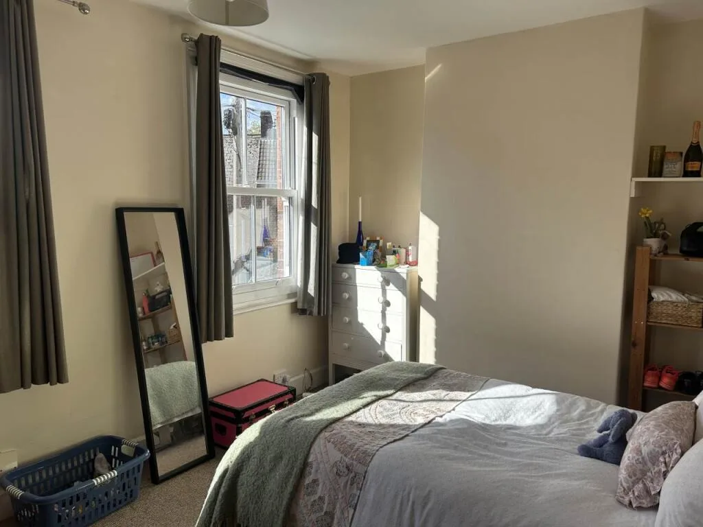 5 bedroom house for rent