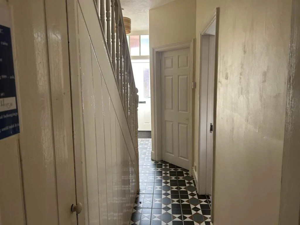 5 bedroom house for rent