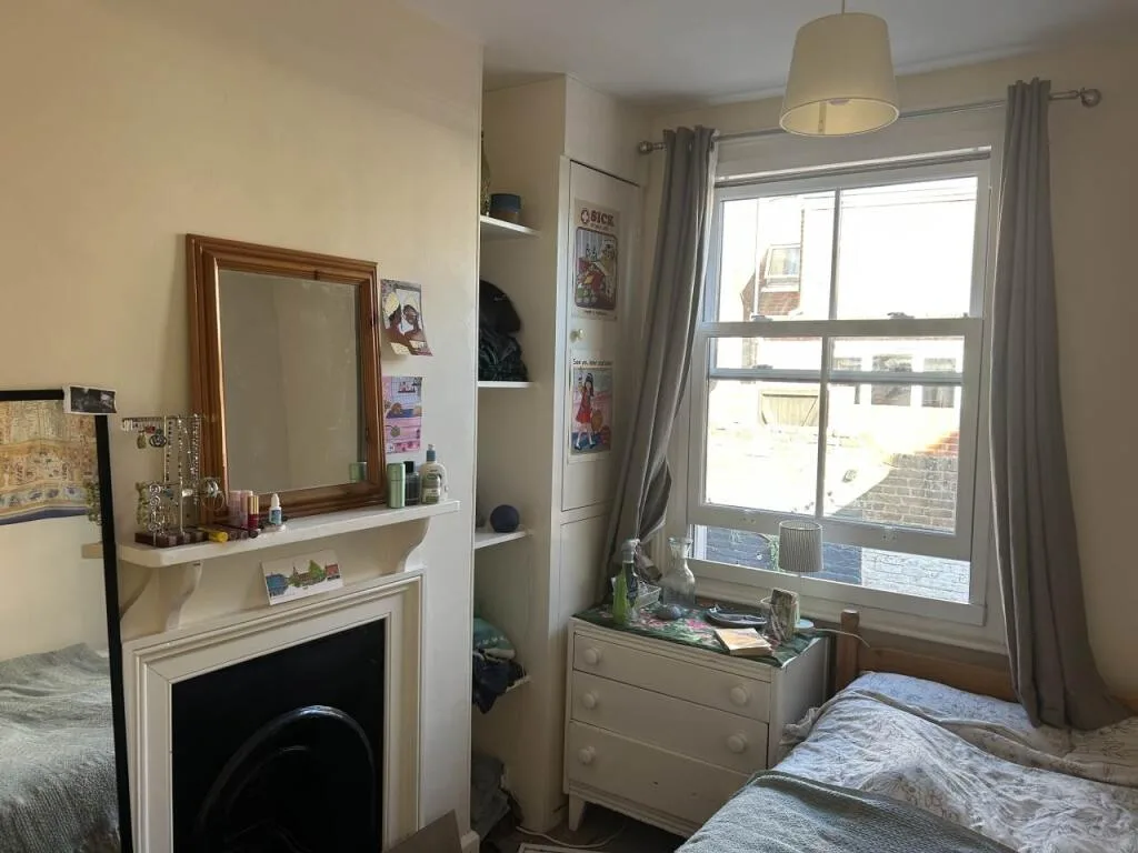 5 bedroom house for rent