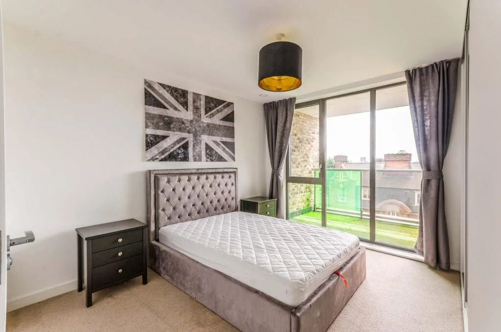 2 bedroom flat for rent