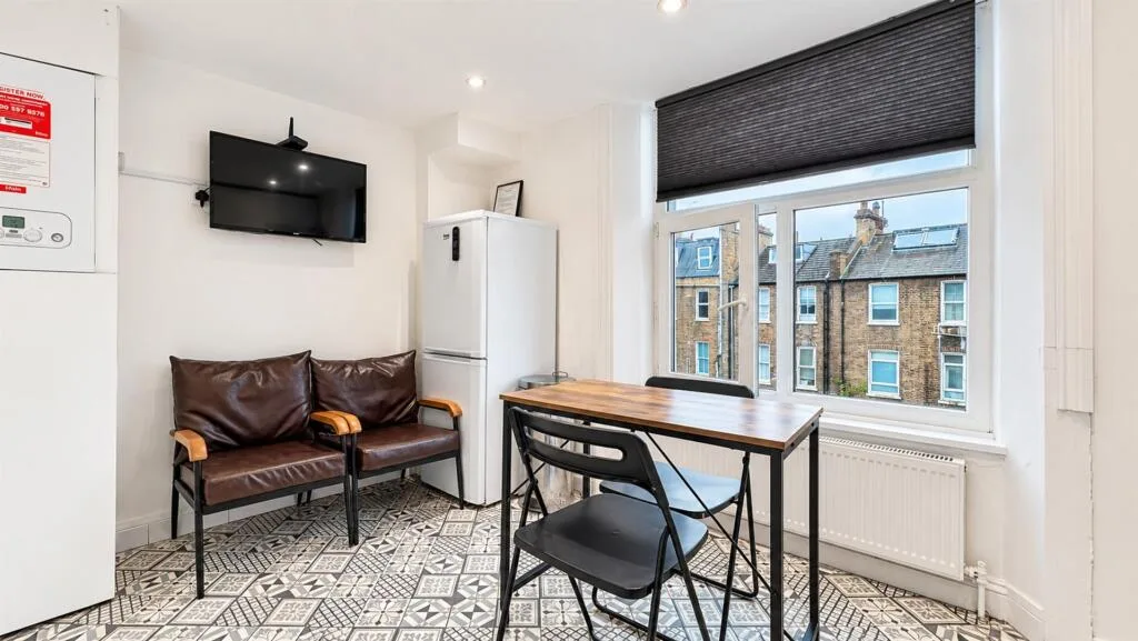 1 bedroom flat for rent