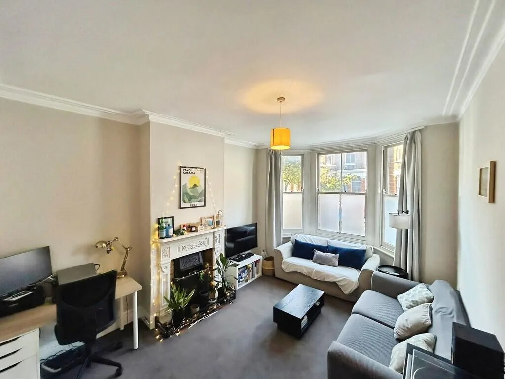 1 bedroom ground floor maisonette for rent