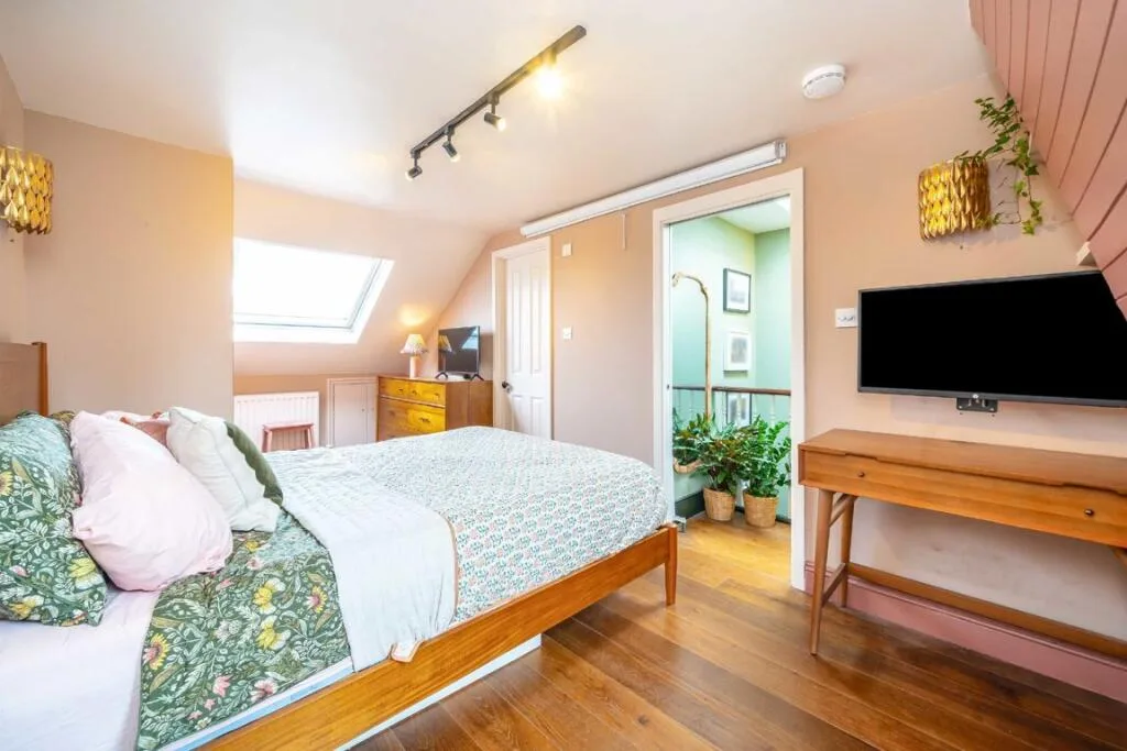 4 bedroom terraced house for rent