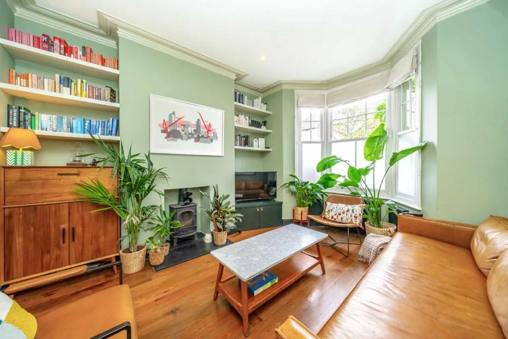 4 bedroom terraced house for rent