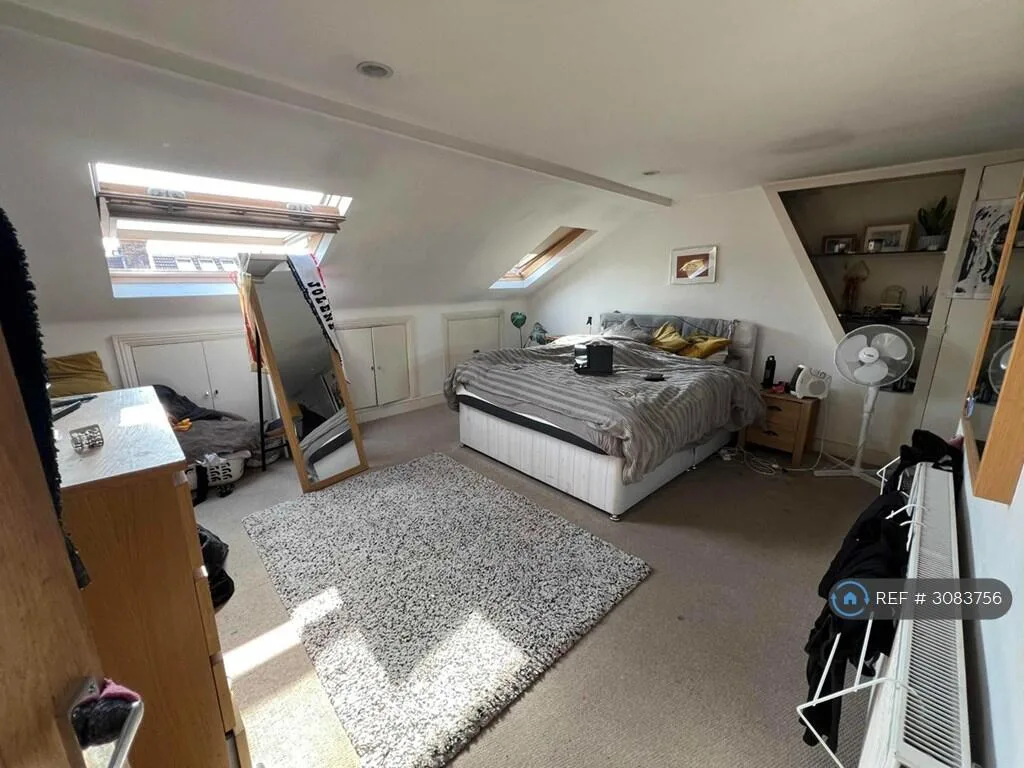 4 bedroom maisonette for rent