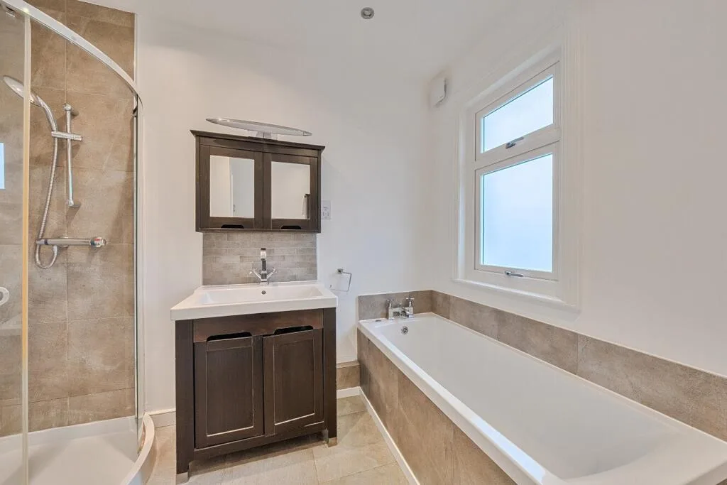 4 bedroom house for rent