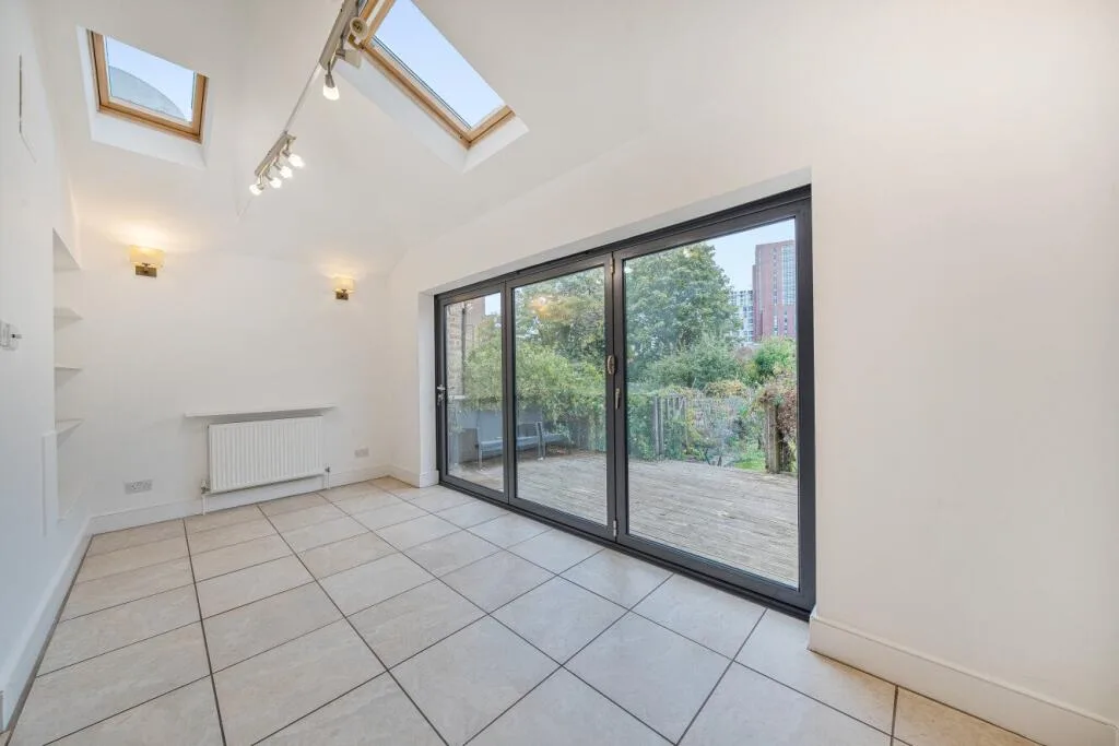 4 bedroom house for rent