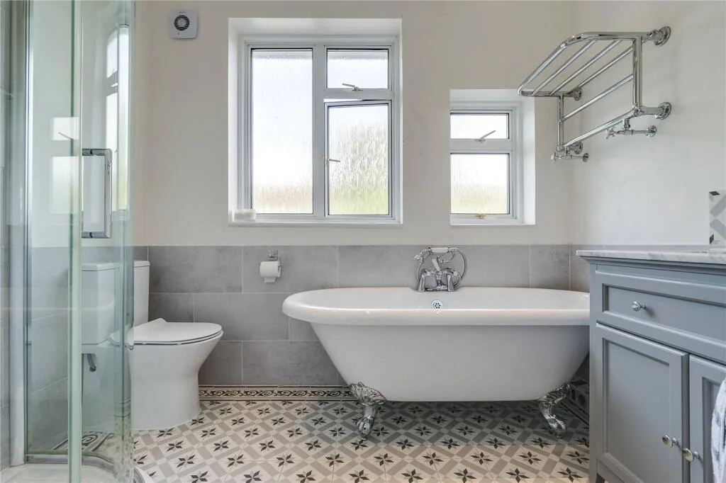4 bedroom terraced house for rent