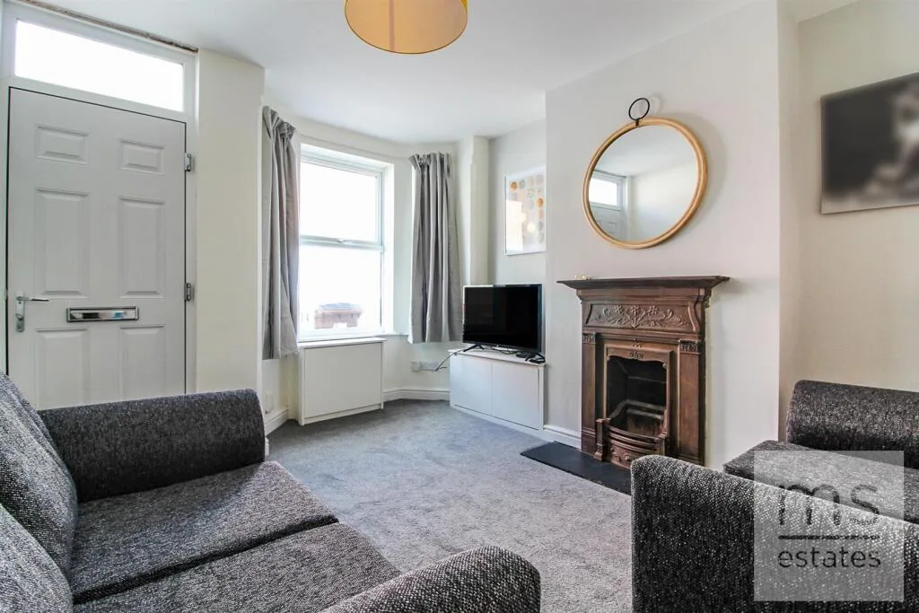 2 bedroom terraced house for rent