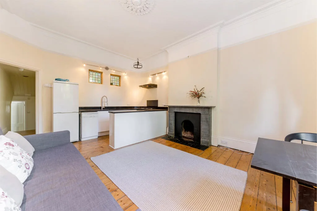 1 bedroom terraced house for rent