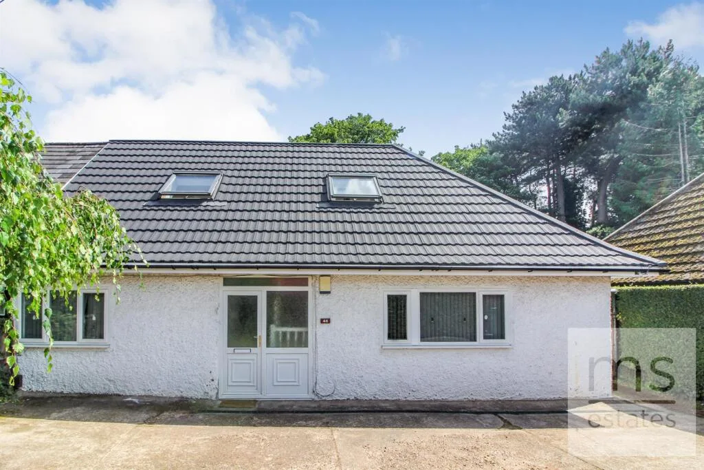 5 bedroom detached house for rent