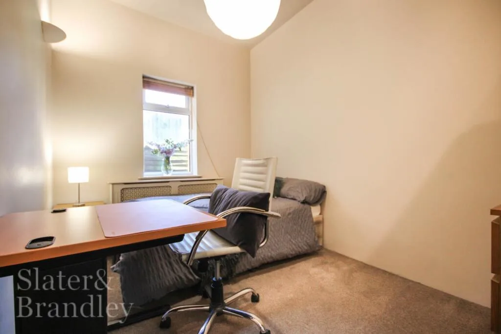 4 bedroom apartment for rent