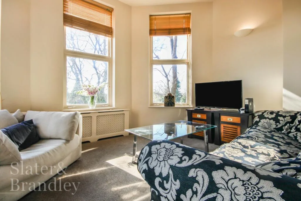 4 bedroom apartment for rent