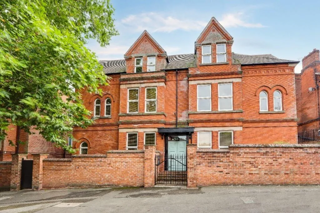 4 bedroom apartment for rent