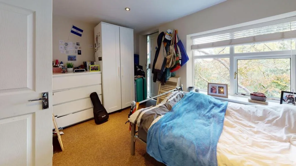 4 bedroom flat for rent
