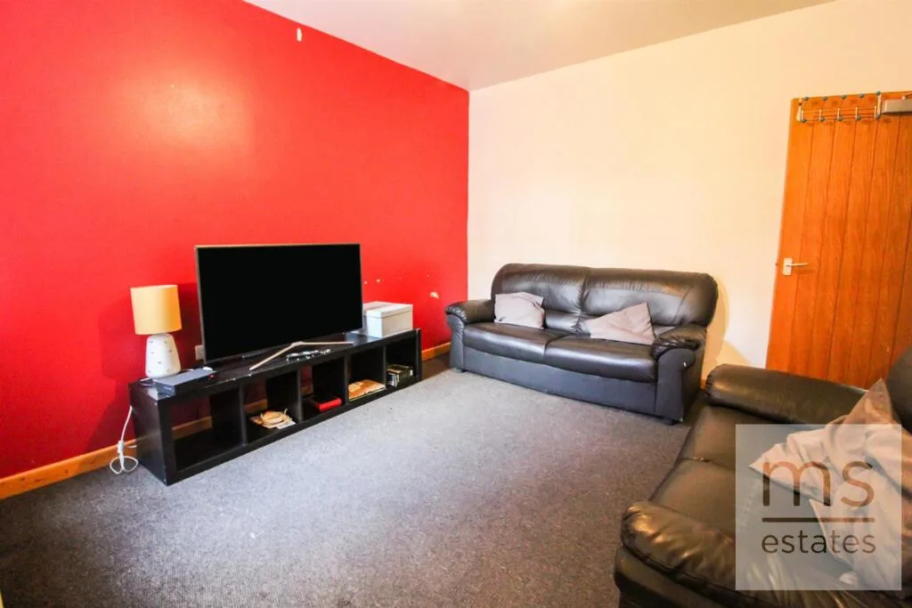 4 bedroom terraced house for rent
