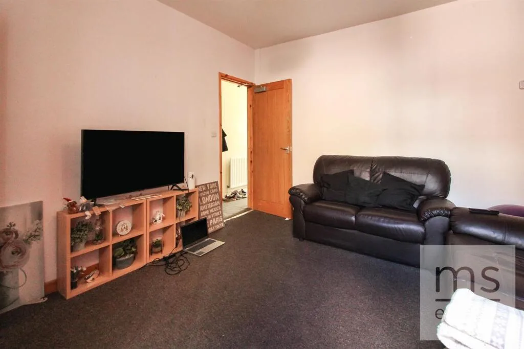 4 bedroom terraced house for rent