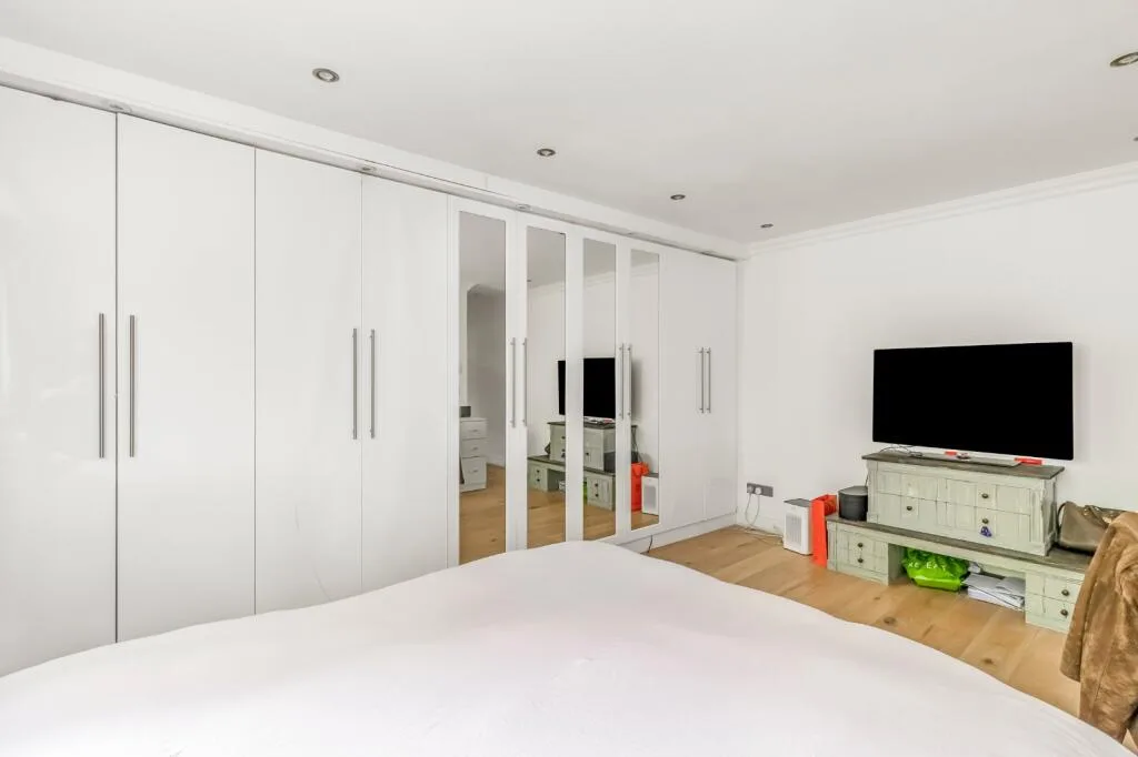 2 bedroom flat for rent