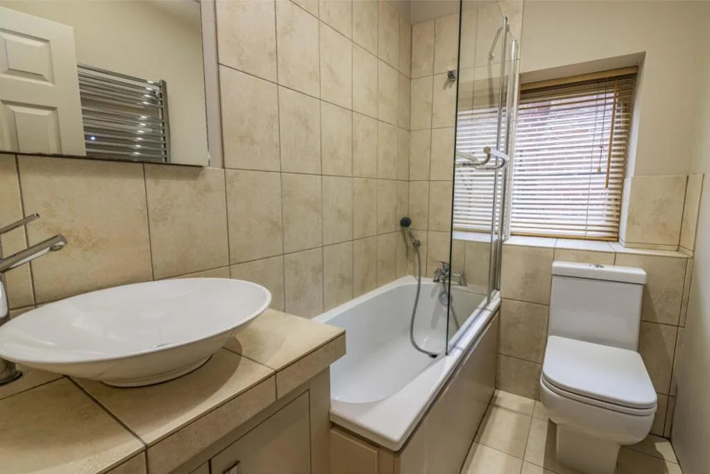 4 bedroom apartment for rent