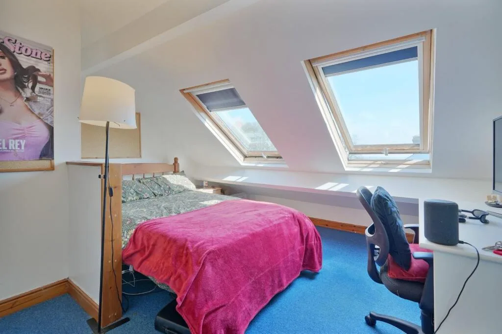 5 bedroom house for rent
