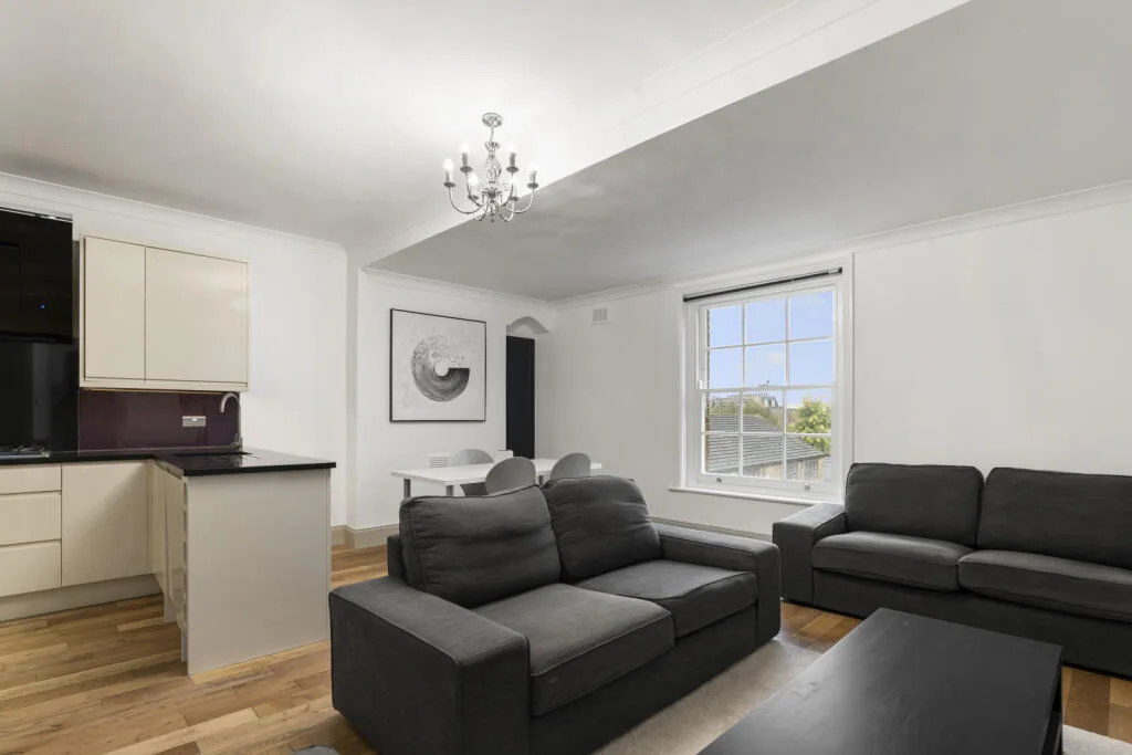 2 bedroom flat for rent