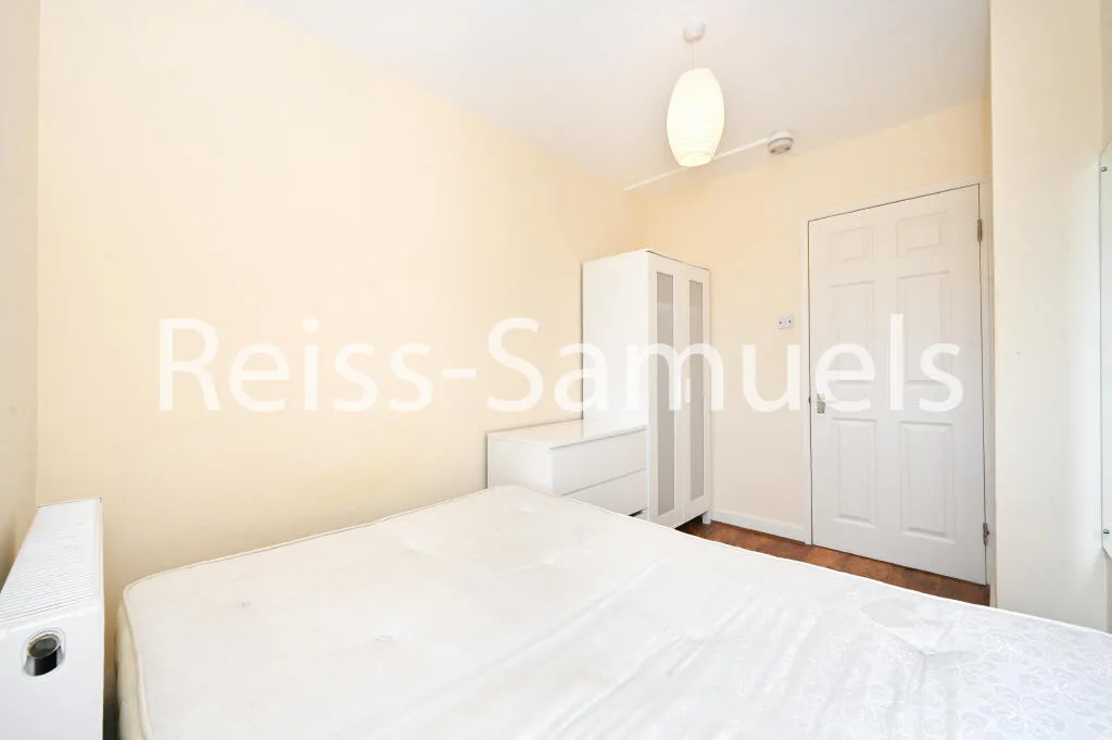 4 bedroom maisonette for rent