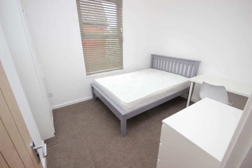 4 bedroom terraced house for rent