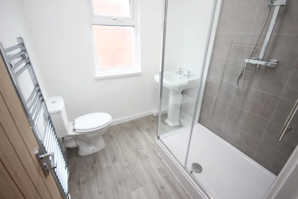 4 bedroom terraced house for rent