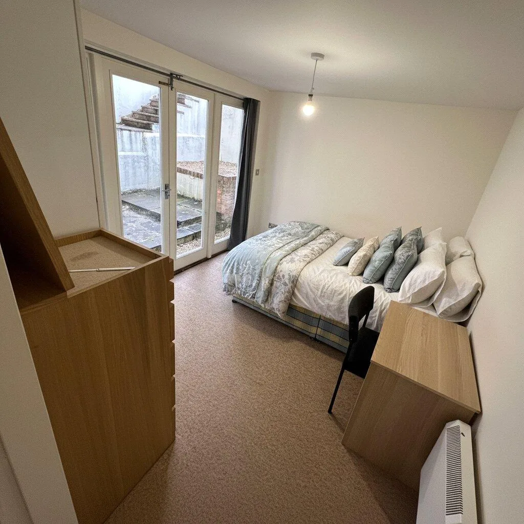 5 bedroom apartment for rent