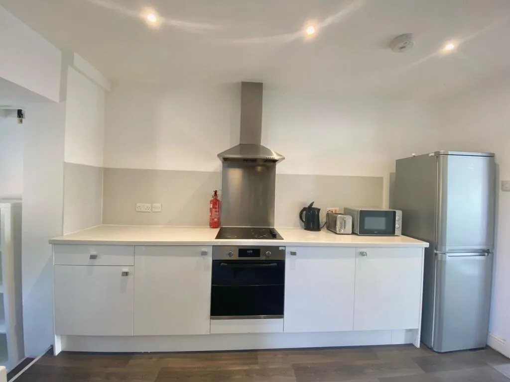 4 bedroom terraced house for rent
