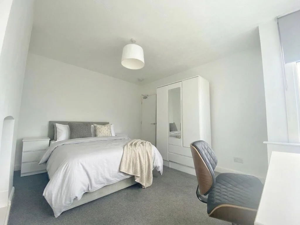 4 bedroom terraced house for rent