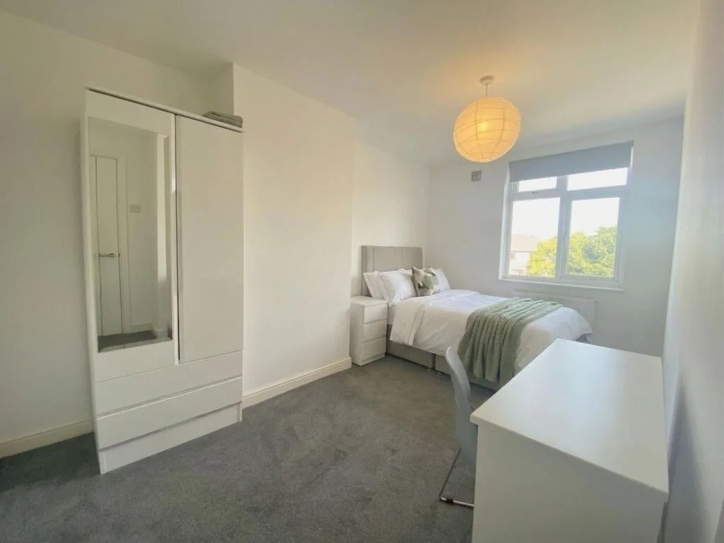 4 bedroom terraced house for rent
