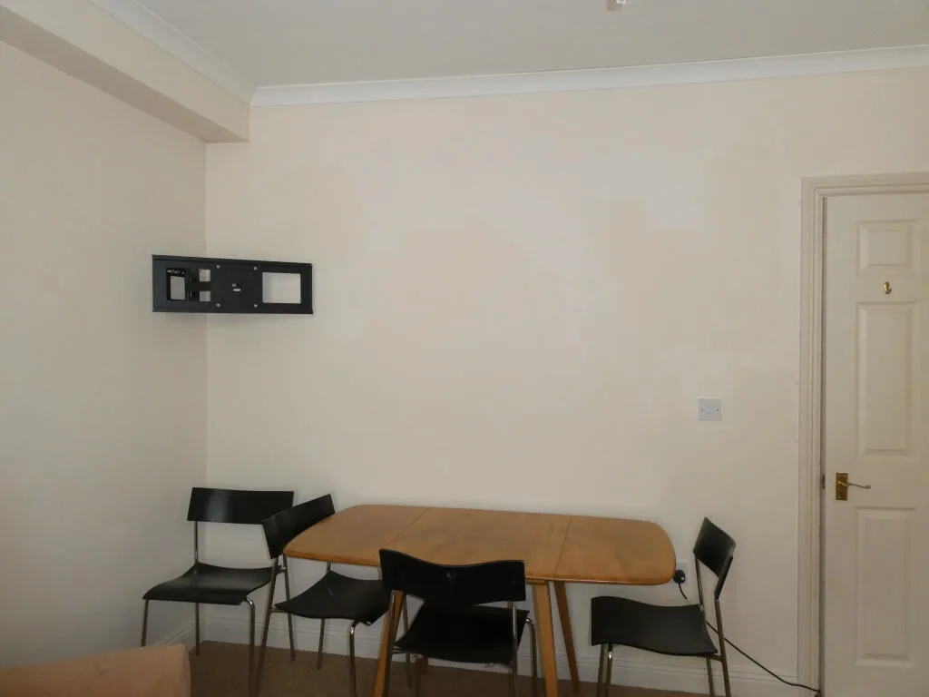 4 bedroom apartment for rent