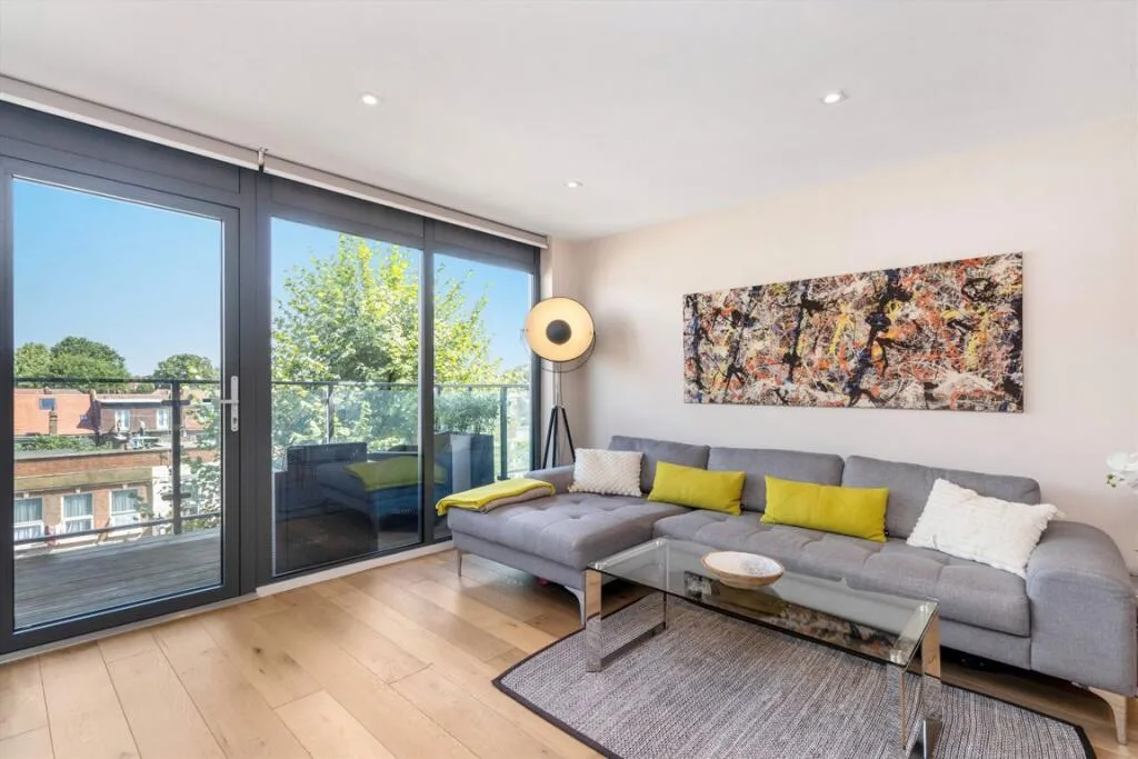 2 bedroom flat for rent