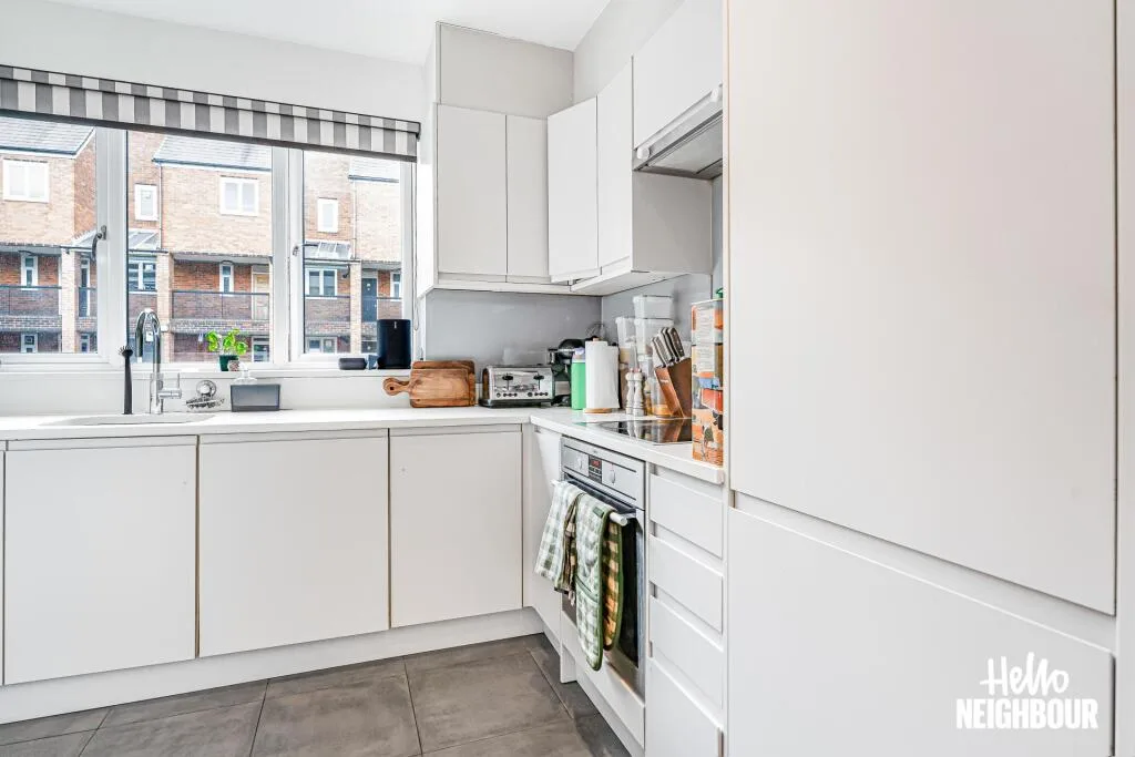 2 bedroom maisonette for rent
