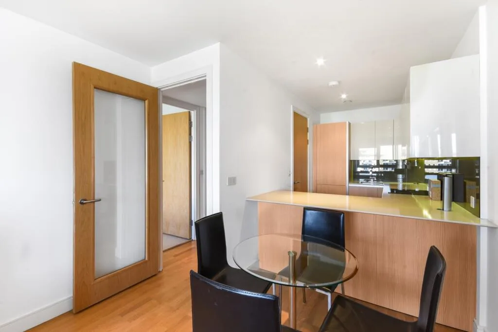 1 bedroom flat for rent
