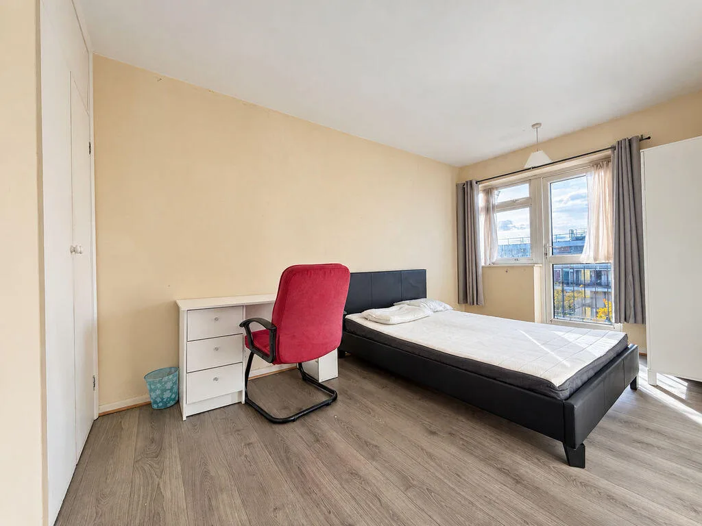 2 bedroom maisonette for rent