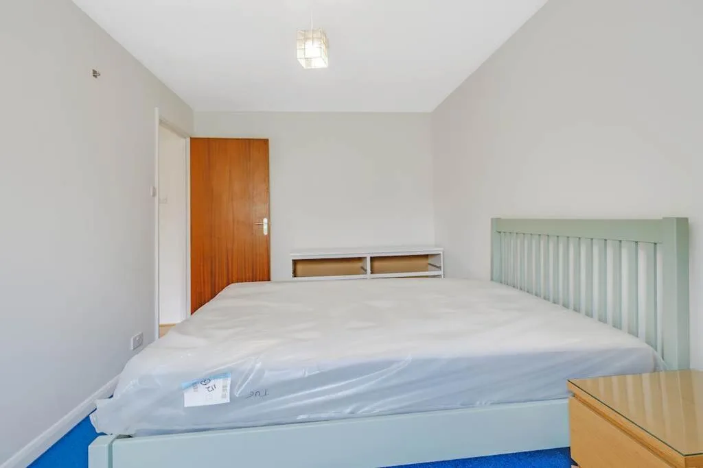 2 bedroom ground floor flat for rent