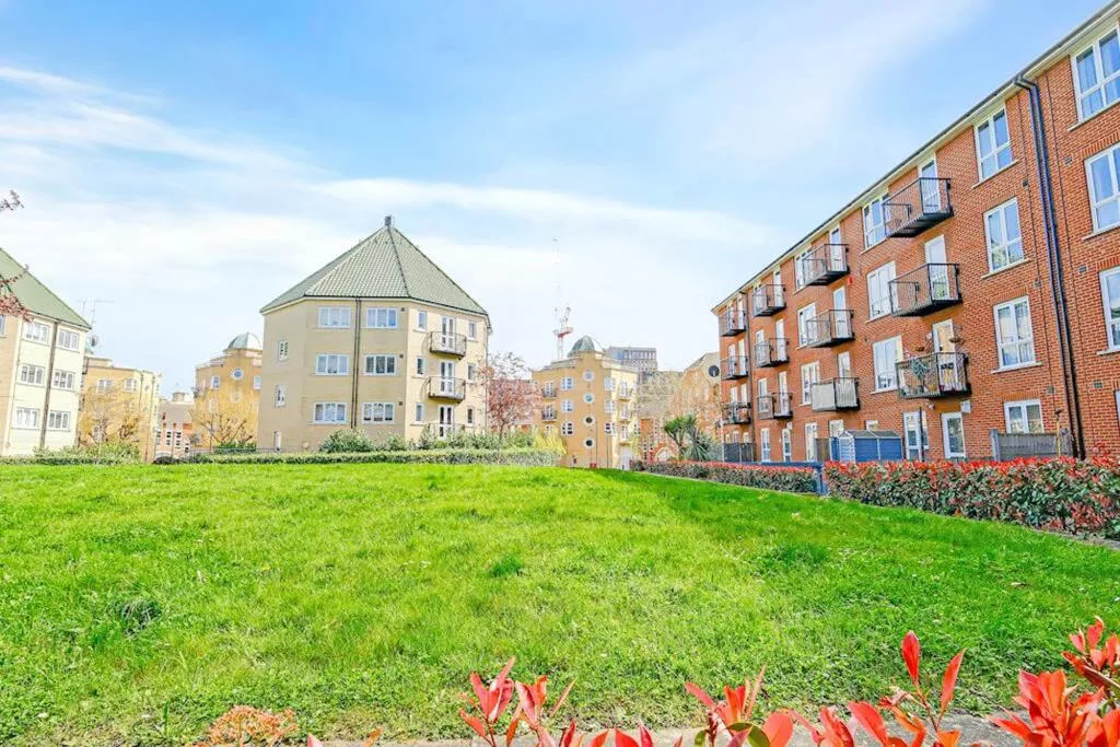 2 bedroom ground floor flat for rent