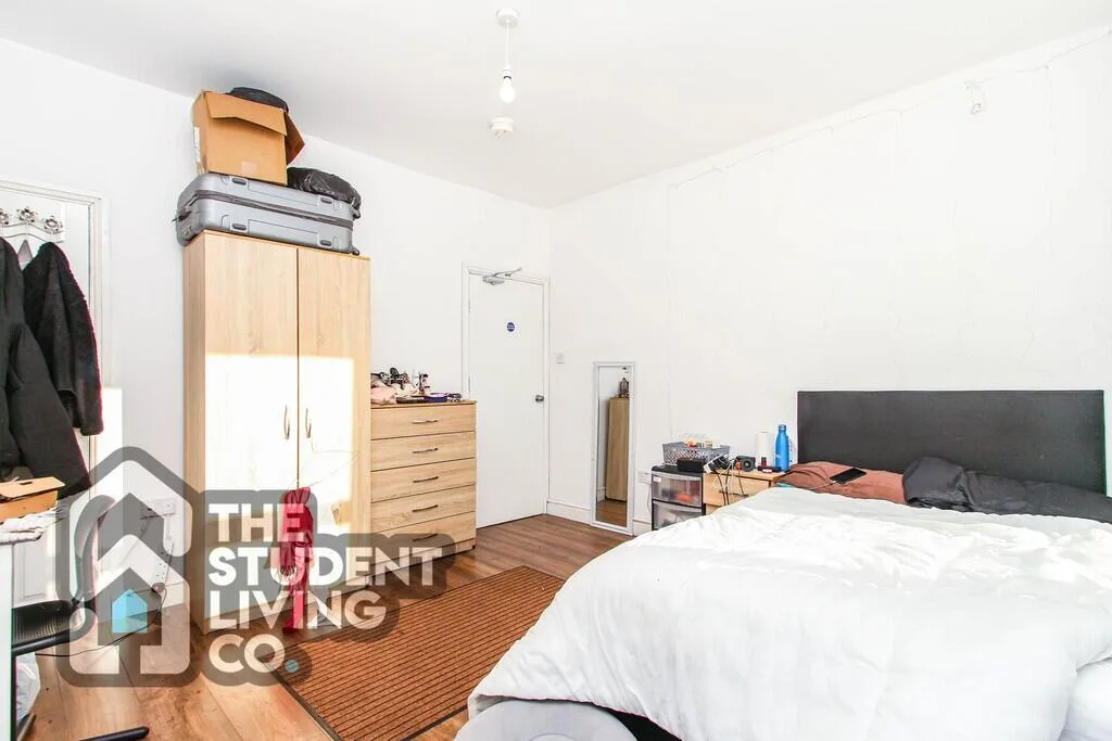4 bedroom terraced house for rent