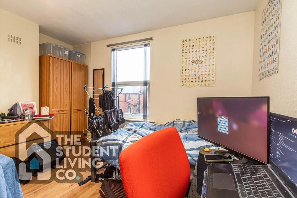 4 bedroom terraced house for rent