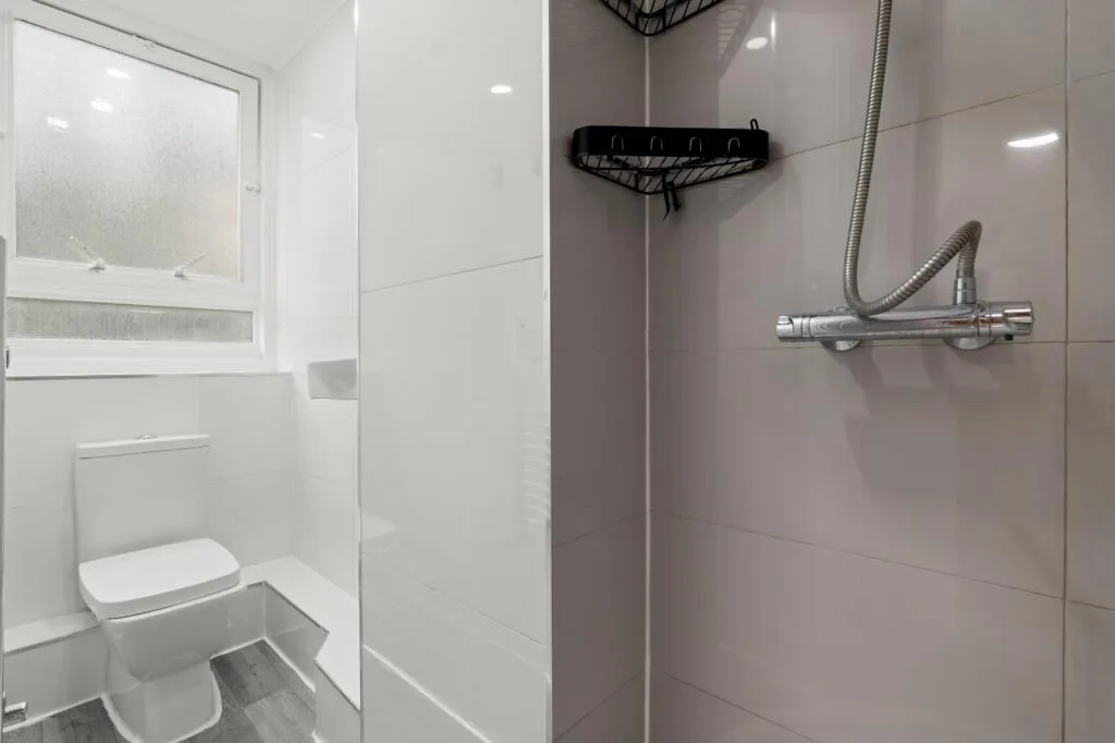 3 bedroom maisonette for rent