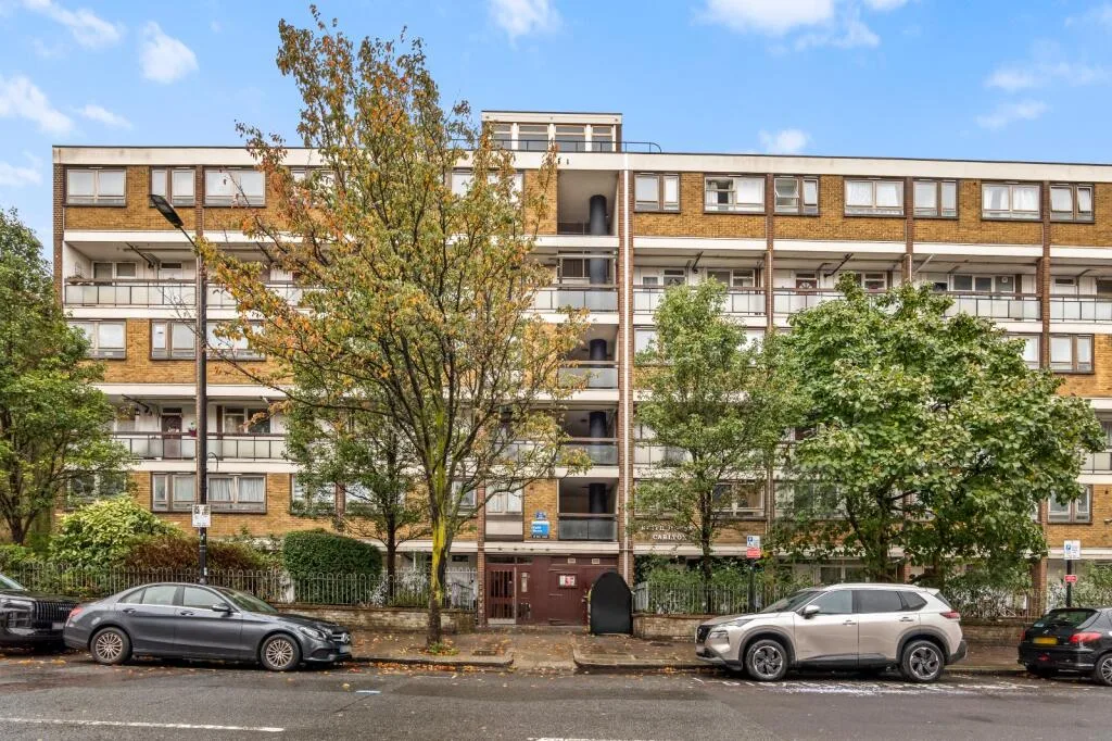 3 bedroom maisonette for rent