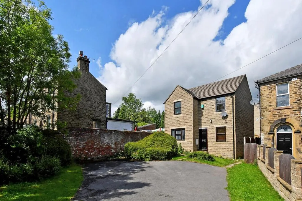 5 bedroom house for rent