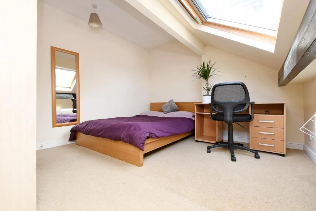 5 bedroom house for rent