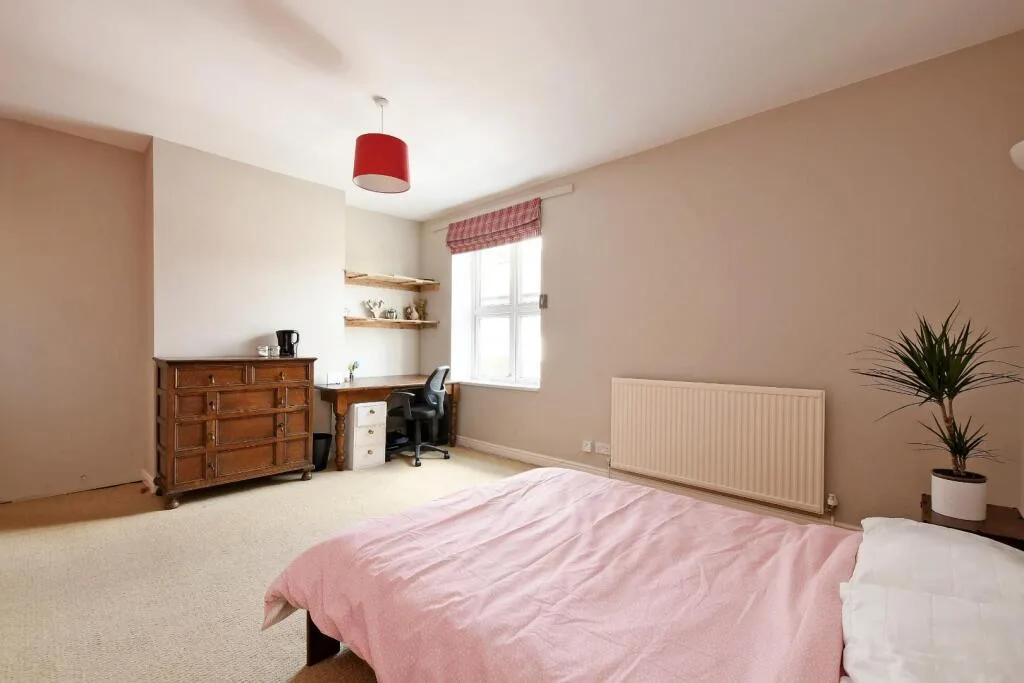 5 bedroom house for rent