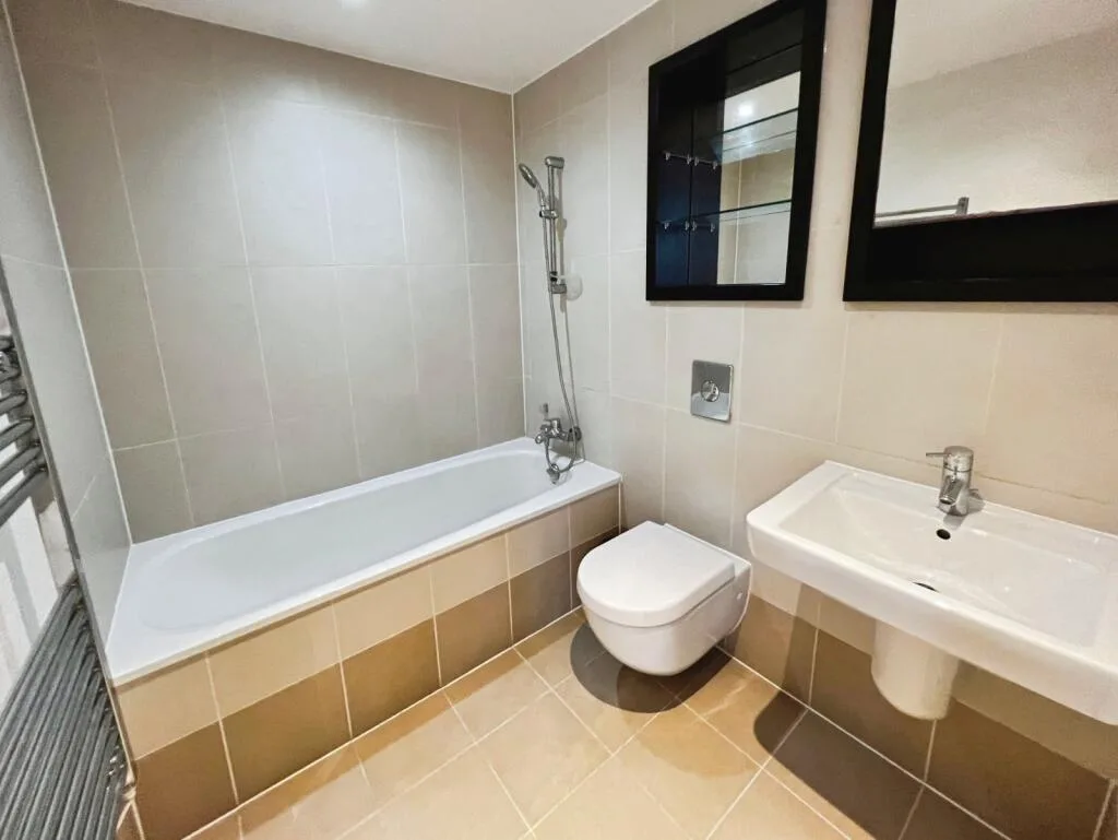 2 bedroom flat for rent