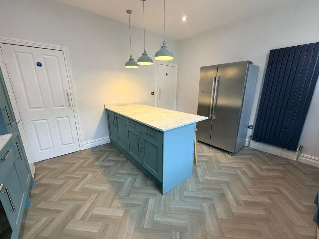6 bedroom terraced house for rent