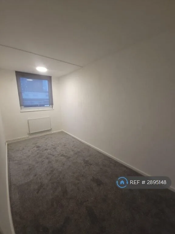 3 bedroom maisonette for rent